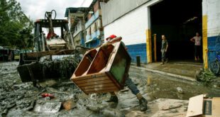 انهيارات أرضية وفيضانات في فنزويلا